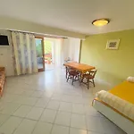 Apartamento In 42066 Jadranovo