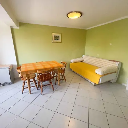 In 42066 Apartman