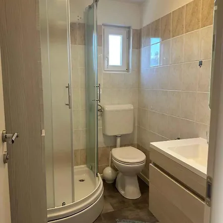 Apartment In 42066