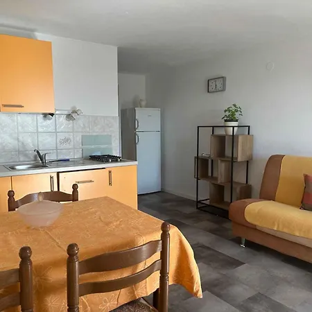 In 42066 Jadranovo